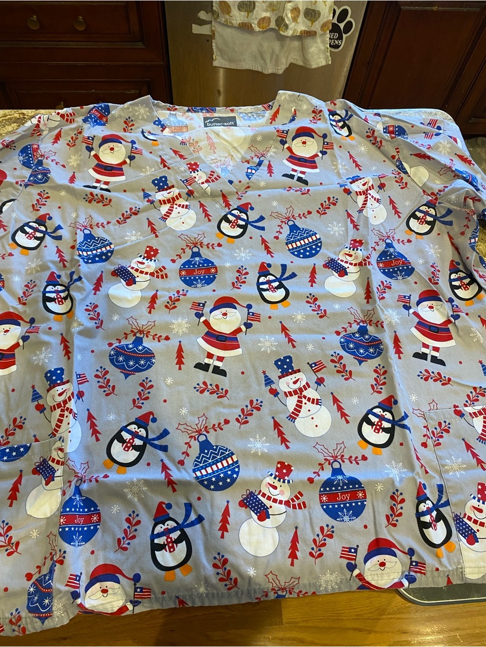 UA scrub top patriotic holiday size 3X